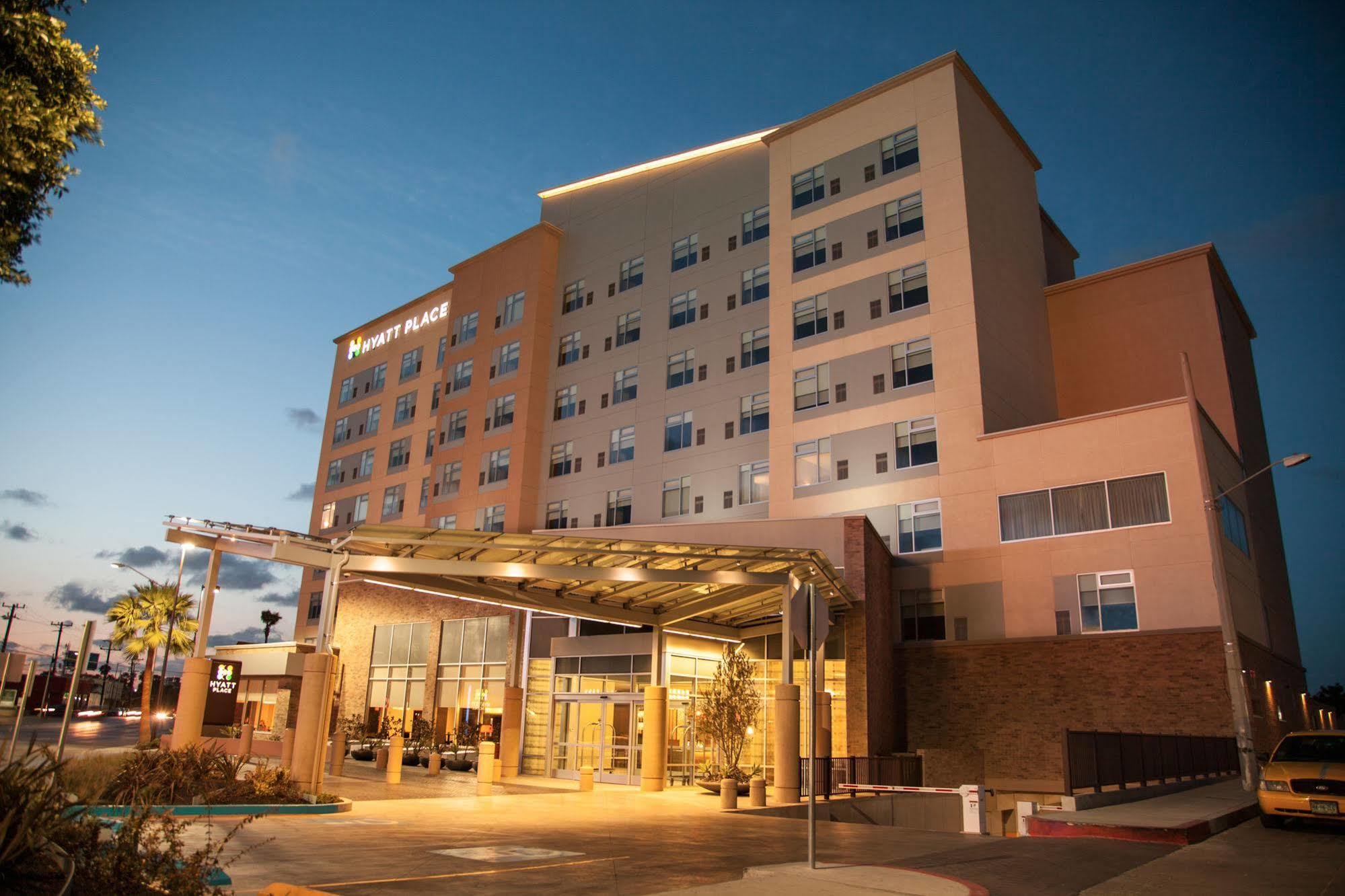 Hyatt Place Tijuana Exterior foto